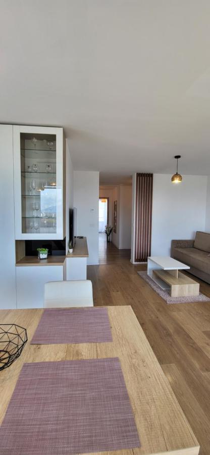 Luxury Panorama Apartament,Coresi Braszów Zewnętrze zdjęcie