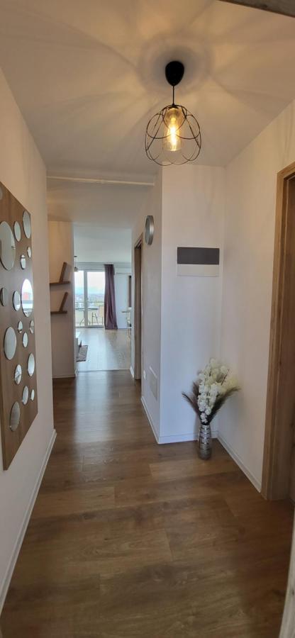 Luxury Panorama Apartament,Coresi Braszów Zewnętrze zdjęcie